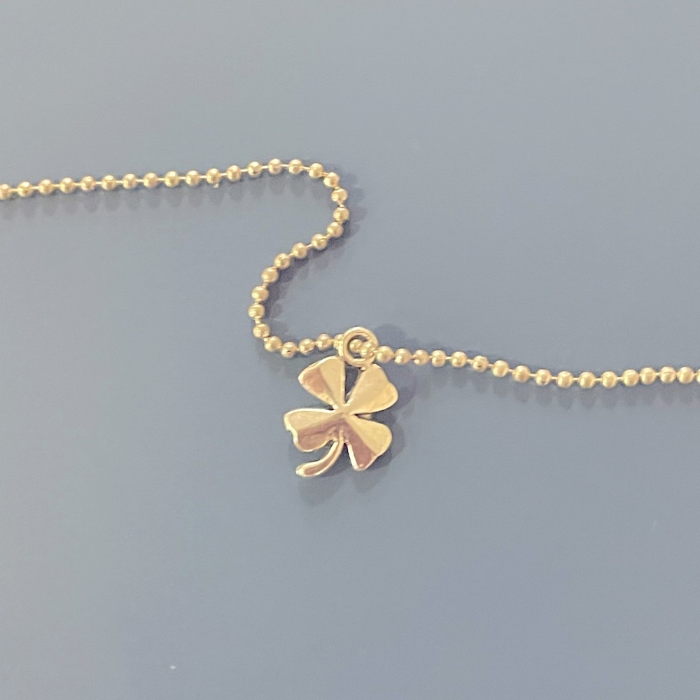 4 Leaf Clover Necklace :)